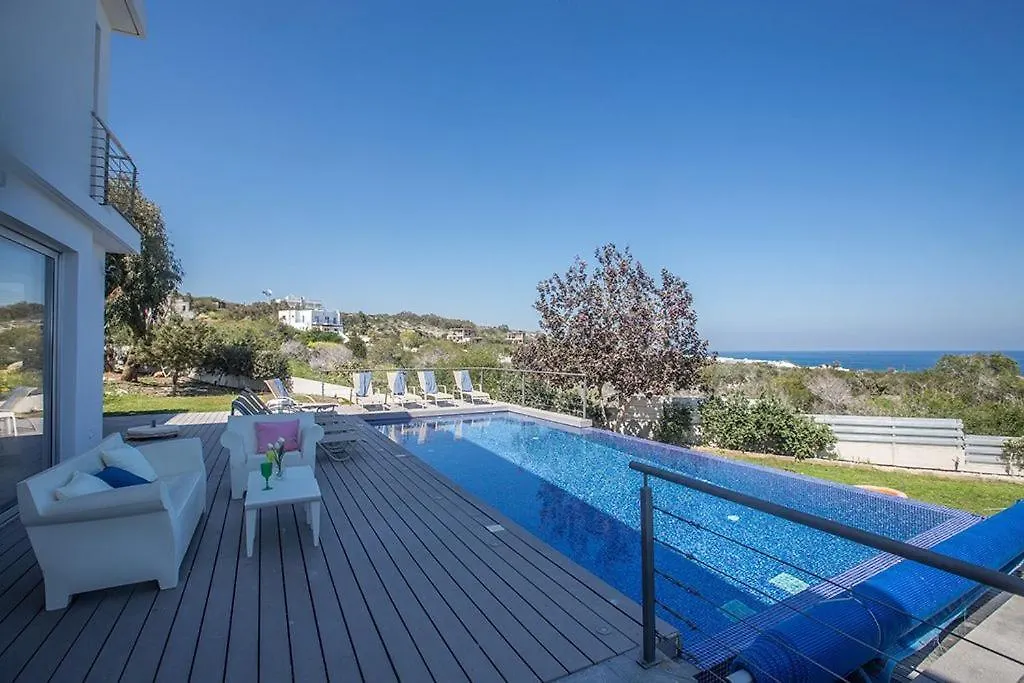 Villa Kono Sunshine - Luxury 4 Bedroom Cape Greco - Villa Close To Beach With Panoramic Views