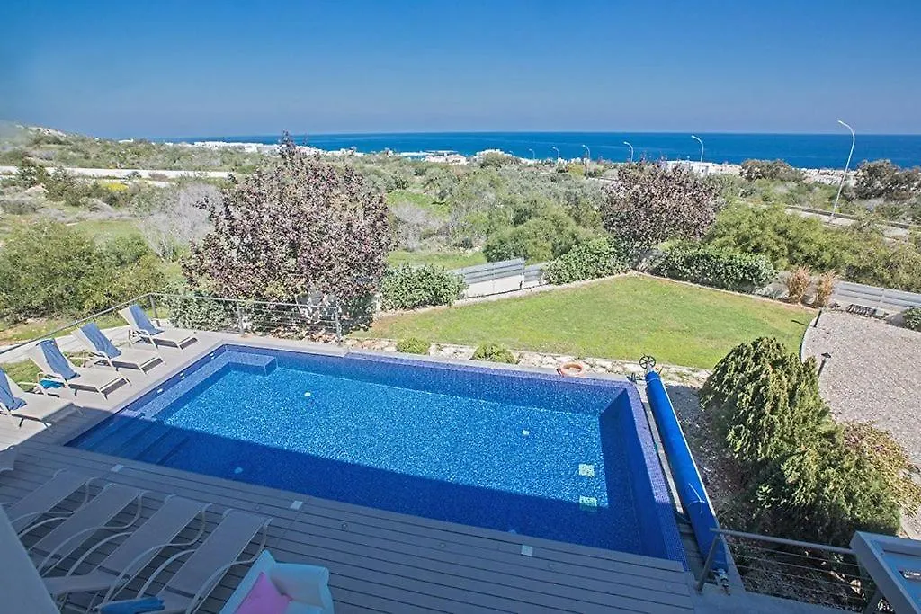 Villa Kono Sunshine - Luxury 4 Bedroom Cape Greco - Villa Close To Beach With Panoramic Views Cyprus