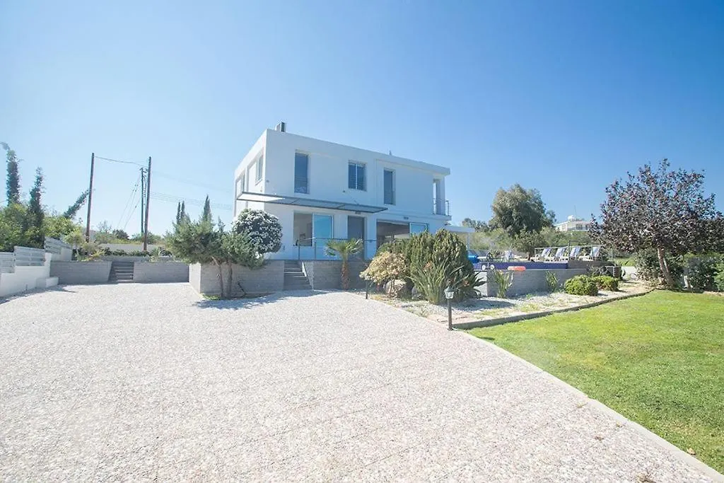 Villa Kono Sunshine - Luxury 4 Bedroom Cape Greco - Villa Close To Beach With Panoramic Views Cyprus
