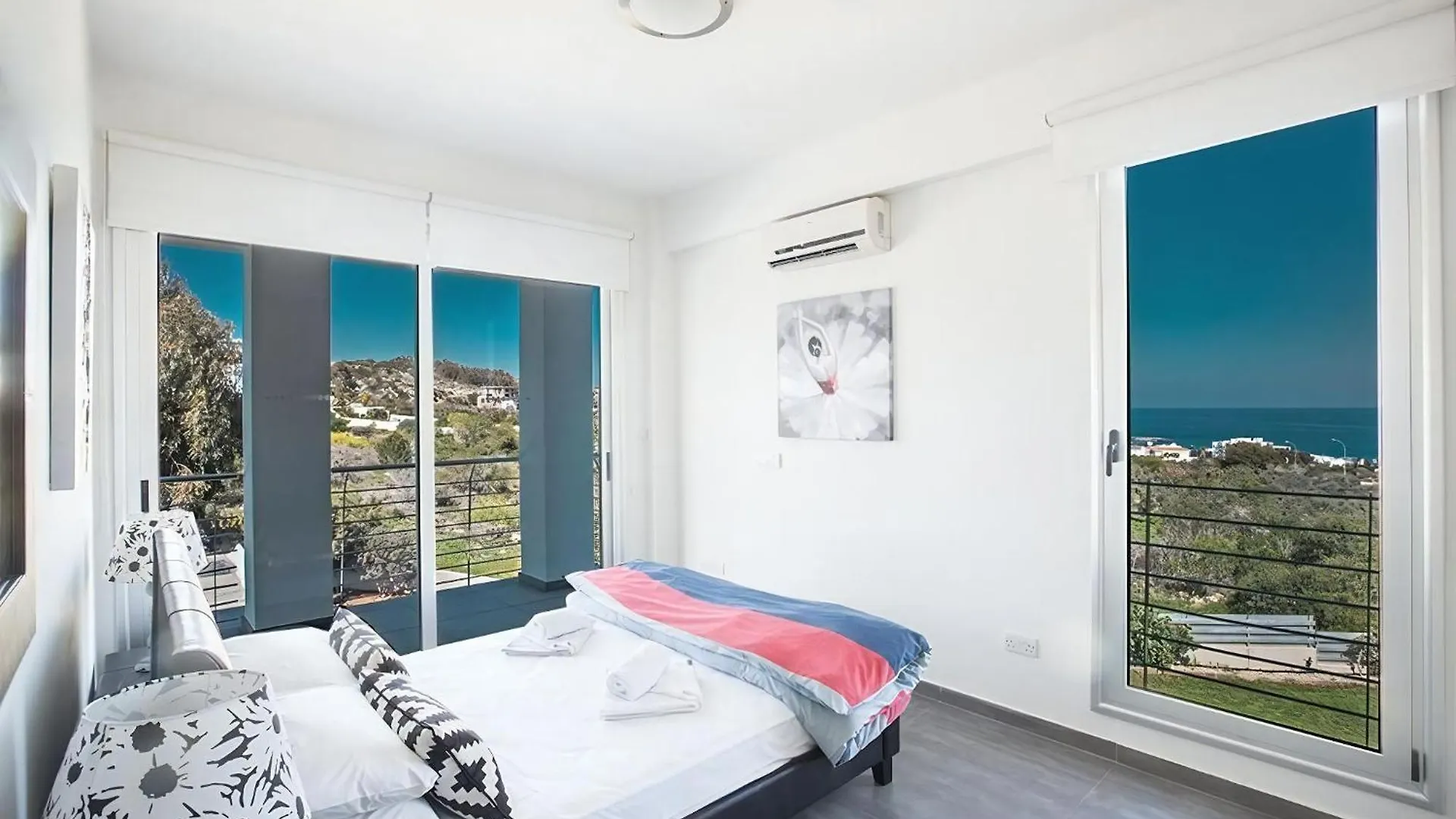 Villa Kono Sunshine - Luxury 4 Bedroom Cape Greco - Villa Close To Beach With Panoramic Views 0*, Protaras Cyprus